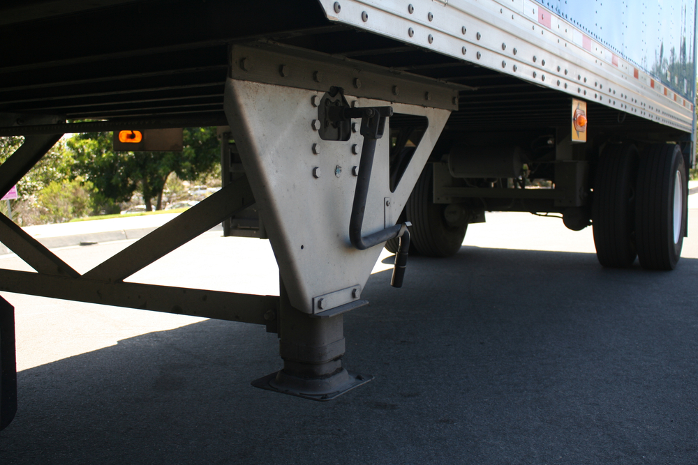 What Is Semi-Trailer Landing Gear? Here’s Everything You Need To Know